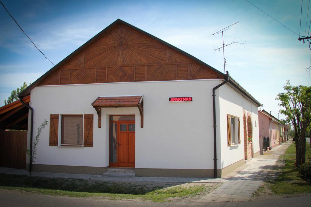 Mórahalom Oazis Apartmanok מראה חיצוני תמונה