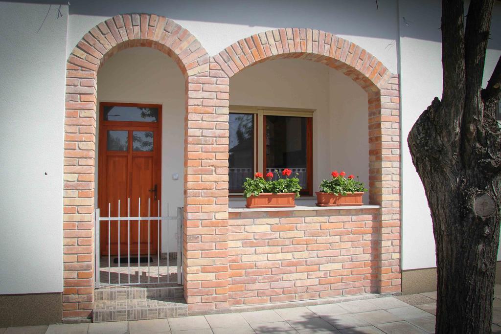 Mórahalom Oazis Apartmanok חדר תמונה