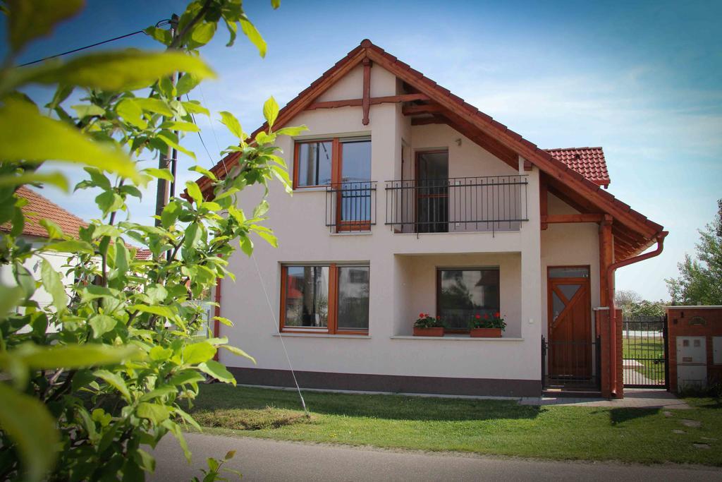 Mórahalom Oazis Apartmanok חדר תמונה